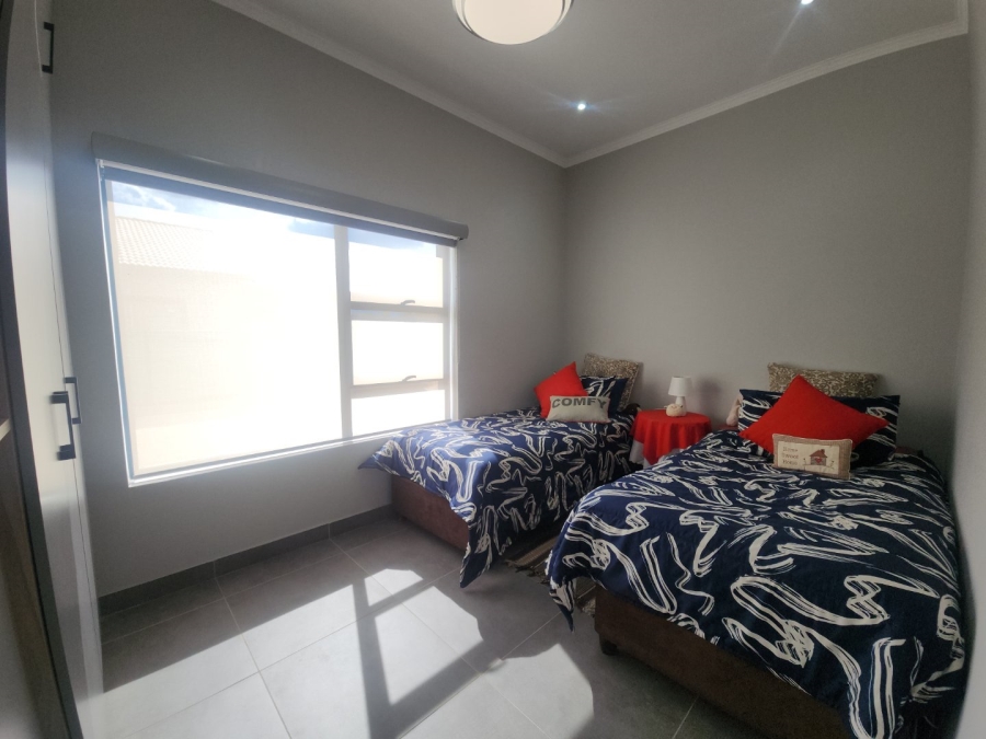 To Let 2 Bedroom Property for Rent in Ifafi North West